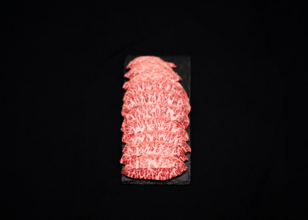 Lotte L'Grow Oyster Blade BBQ Cut