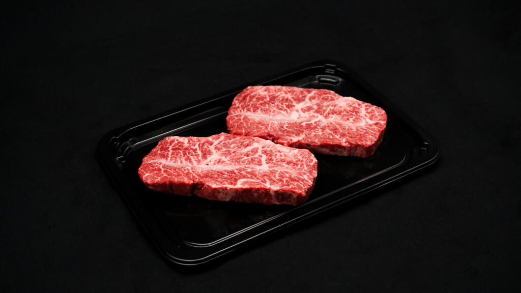 Lotte L'Grow Wagyu Oyster Blade Steak