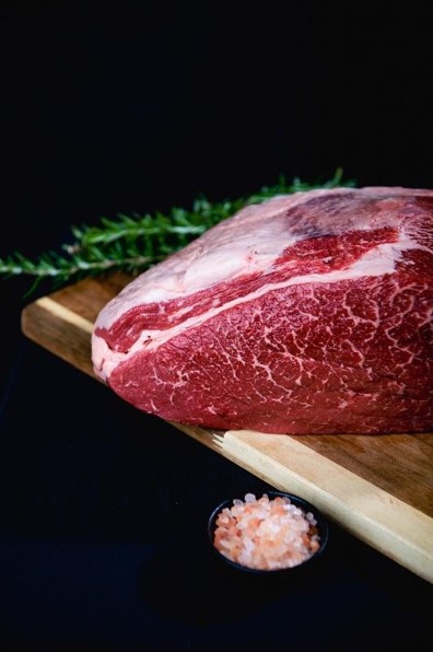 topside1 Wagyu Cutting Guide - Knowledge Hub 35
