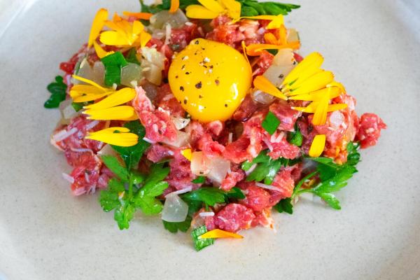 Lotte L’Grow Oyster Blade Tartare